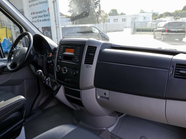 MERCEDES-BENZ Sprinter 316CDI DOKA,Allrad,AHK,Standhzg. - Utilitaire rideaux coulissants (PLSC), Utilitaire double cabine: photos 3 MERCEDES-BENZ Sprinter 316CDI DOKA,Allrad,AHK,Standhzg. - Utilitaire rideaux coulissants (PLSC), Utilitaire double cabine: photos 3