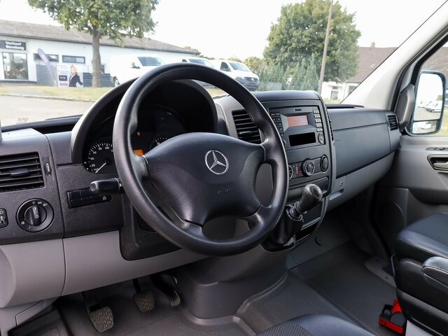 MERCEDES-BENZ Sprinter 316CDI DOKA,Allrad,AHK,Standhzg.... - Utilitaire plateau, Utilitaire double cabine: photos 4 MERCEDES-BENZ Sprinter 316CDI DOKA,Allrad,AHK,Standhzg.... - Utilitaire plateau, Utilitaire double cabine: photos 4