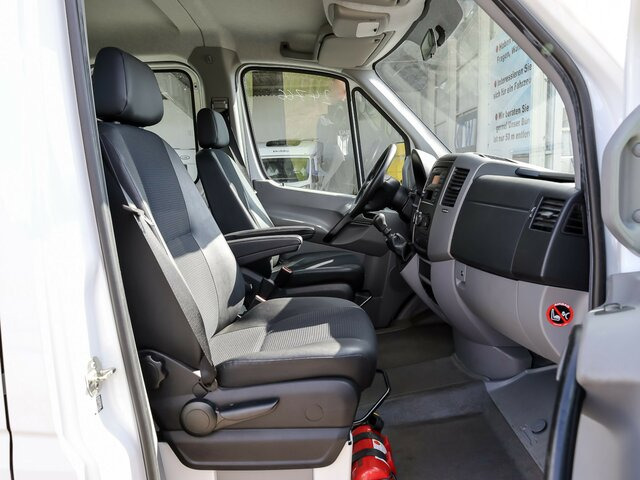 MERCEDES-BENZ Sprinter 316CDI DOKA,Allrad,AHK,Standhzg.... - Utilitaire plateau, Utilitaire double cabine: photos 2 MERCEDES-BENZ Sprinter 316CDI DOKA,Allrad,AHK,Standhzg.... - Utilitaire plateau, Utilitaire double cabine: photos 2