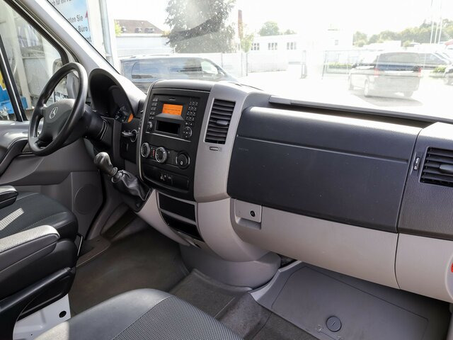MERCEDES-BENZ Sprinter 316CDI DOKA,Allrad,AHK,Standhzg.... - Utilitaire plateau, Utilitaire double cabine: photos 3 MERCEDES-BENZ Sprinter 316CDI DOKA,Allrad,AHK,Standhzg.... - Utilitaire plateau, Utilitaire double cabine: photos 3