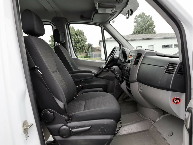 MERCEDES-BENZ Sprinter 316CDI DOKA,Allrad,Klima - Utilitaire rideaux coulissants (PLSC), Utilitaire double cabine: photos 2 MERCEDES-BENZ Sprinter 316CDI DOKA,Allrad,Klima - Utilitaire rideaux coulissants (PLSC), Utilitaire double cabine: photos 2