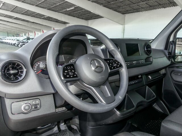 MERCEDES-BENZ Sprinter 317 CDI,3665mm,Automatik,Kamera - Fourgon utilitaire: photos 4 MERCEDES-BENZ Sprinter 317 CDI,3665mm,Automatik,Kamera - Fourgon utilitaire: photos 4