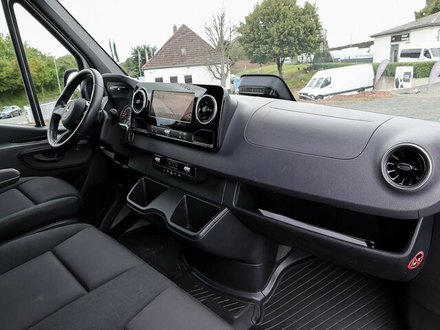 MERCEDES-BENZ Sprinter 317 CDI,3665mm,Automatik,Kamera - Fourgon utilitaire: photos 4 MERCEDES-BENZ Sprinter 317 CDI,3665mm,Automatik,Kamera - Fourgon utilitaire: photos 4