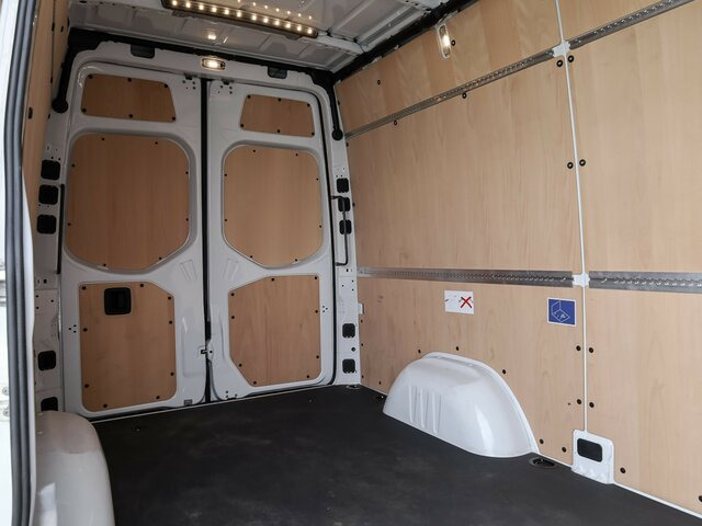 MERCEDES-BENZ Sprinter 317 CDI,L2H2,Automatik,Kamera,LED - Fourgon utilitaire: photos 2 MERCEDES-BENZ Sprinter 317 CDI,L2H2,Automatik,Kamera,LED - Fourgon utilitaire: photos 2