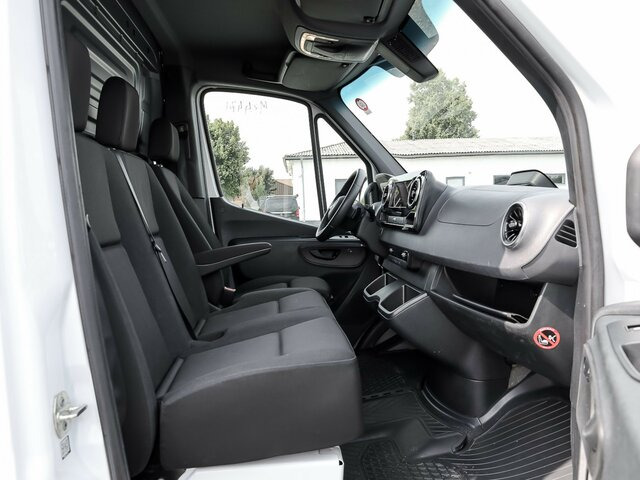 MERCEDES-BENZ Sprinter 317 CDI,L2H2,Automatik,Kamera,LED - Fourgon utilitaire: photos 3 MERCEDES-BENZ Sprinter 317 CDI,L2H2,Automatik,Kamera,LED - Fourgon utilitaire: photos 3