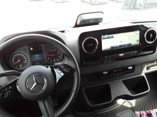 MERCEDES-BENZ Sprinter 317 Maxi,9GTronic,AHK2,8To,Kamera... - Fourgon utilitaire: photos 2 MERCEDES-BENZ Sprinter 317 Maxi,9GTronic,AHK2,8To,Kamera... - Fourgon utilitaire: photos 2