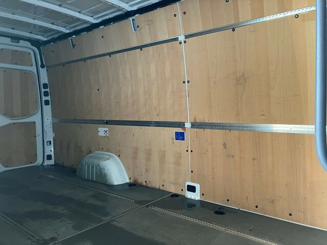 MERCEDES-BENZ Sprinter 317 Maxi,9GTronic,MBUX,Kamera - Fourgon utilitaire: photos 2 MERCEDES-BENZ Sprinter 317 Maxi,9GTronic,MBUX,Kamera - Fourgon utilitaire: photos 2