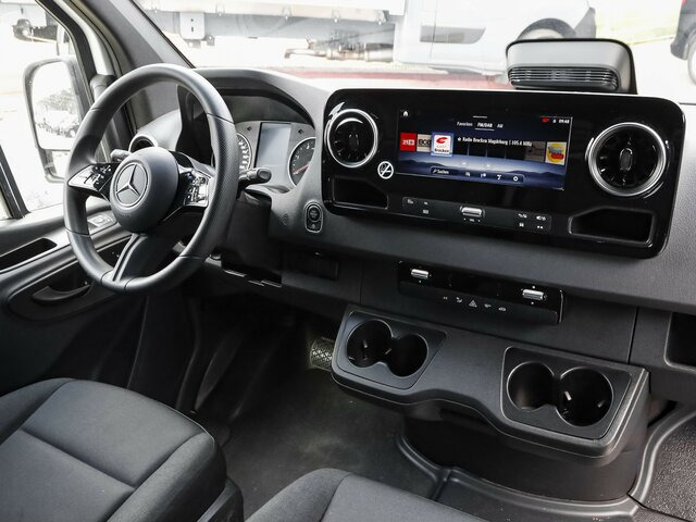 MERCEDES-BENZ Sprinter 317 Maxi,9GTronic,MBUX,Kamera - Fourgon utilitaire: photos 4 MERCEDES-BENZ Sprinter 317 Maxi,9GTronic,MBUX,Kamera - Fourgon utilitaire: photos 4