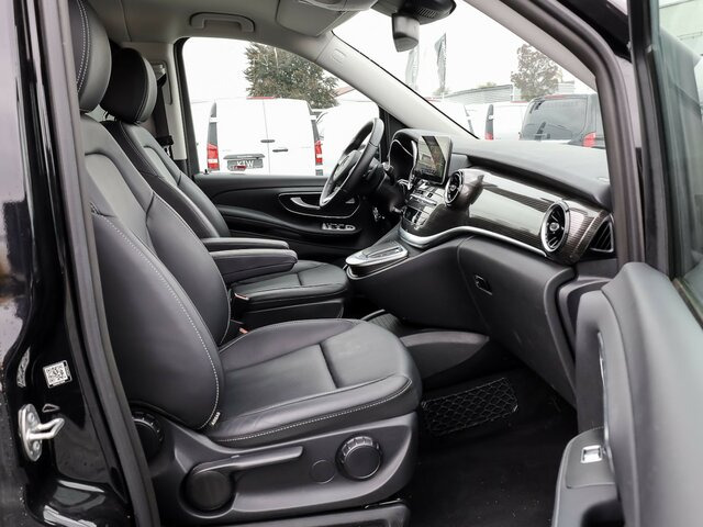 MERCEDES-BENZ V 300 Avantgarde,Extralang,2xSchiebetür el.,AHK... - Transport de personnes: photos 5 MERCEDES-BENZ V 300 Avantgarde,Extralang,2xSchiebetür el.,AHK... - Transport de personnes: photos 5