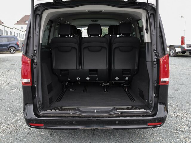 MERCEDES-BENZ V 300 Avantgarde,Extralang,2xSchiebetür el.,AHK... - Transport de personnes: photos 2 MERCEDES-BENZ V 300 Avantgarde,Extralang,2xSchiebetür el.,AHK... - Transport de personnes: photos 2