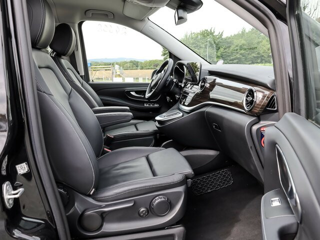 MERCEDES-BENZ V 300 Avantgarde Extralang,2xSchiebetür elektr.... - Minibus, Transport de personnes: photos 5 MERCEDES-BENZ V 300 Avantgarde Extralang,2xSchiebetür elektr.... - Minibus, Transport de personnes: photos 5