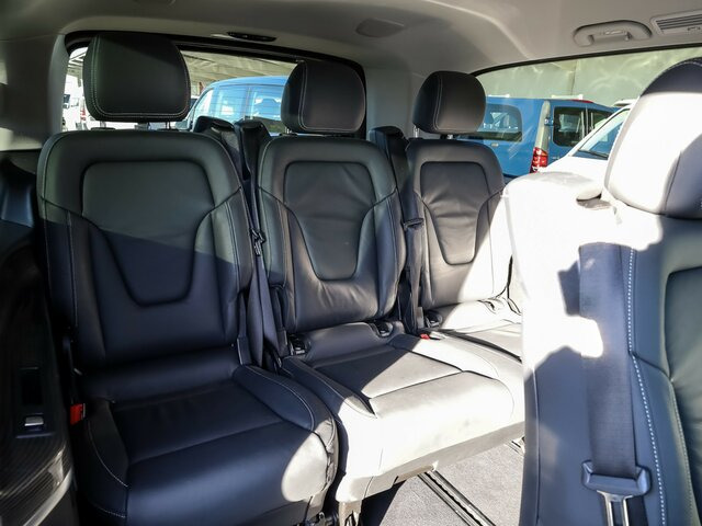 MERCEDES-BENZ V 300 Avantgarde Extralang,Allrad,2Schiebetüren... - Minibus, Transport de personnes: photos 4 MERCEDES-BENZ V 300 Avantgarde Extralang,Allrad,2Schiebetüren... - Minibus, Transport de personnes: photos 4
