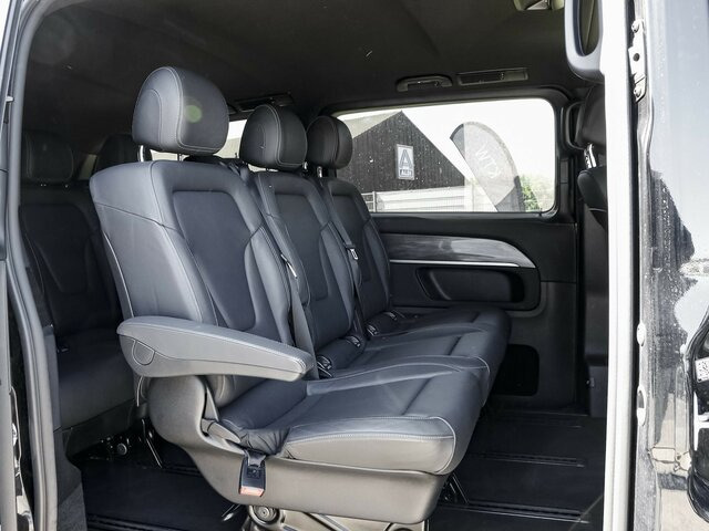 MERCEDES-BENZ V 300 Avantgarde Extralang,Allrad,2Schiebetüren - Minibus, Transport de personnes: photos 4 MERCEDES-BENZ V 300 Avantgarde Extralang,Allrad,2Schiebetüren - Minibus, Transport de personnes: photos 4