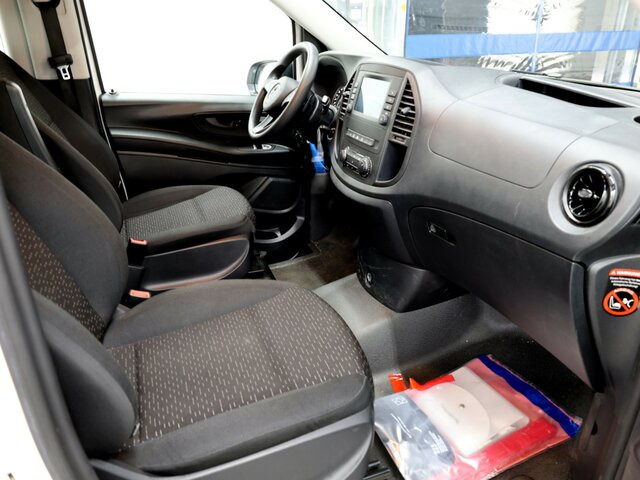 Transport de personnes MERCEDES-BENZ Vito 114 TourerPro,Extralang,8Sitzer,Automatik...: photos 15