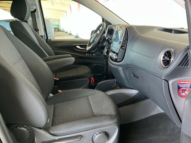 MERCEDES-BENZ Vito 114CDI lang,TourerEDITION,2xTür,Automatik - Minibus, Transport de personnes: photos 4 MERCEDES-BENZ Vito 114CDI lang,TourerEDITION,2xTür,Automatik - Minibus, Transport de personnes: photos 4
