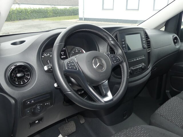 MERCEDES-BENZ Vito 116CDI lang,TourerPro,2xKlima,9Sitze,Kamera - Transport de personnes: photos 4 MERCEDES-BENZ Vito 116CDI lang,TourerPro,2xKlima,9Sitze,Kamera - Transport de personnes: photos 4