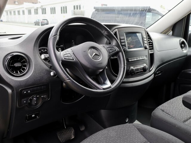 MERCEDES-BENZ Vito 116TourerPro ,Extralang,2xKlima,Kamera,AHK - Minibus, Transport de personnes: photos 5 MERCEDES-BENZ Vito 116TourerPro ,Extralang,2xKlima,Kamera,AHK - Minibus, Transport de personnes: photos 5