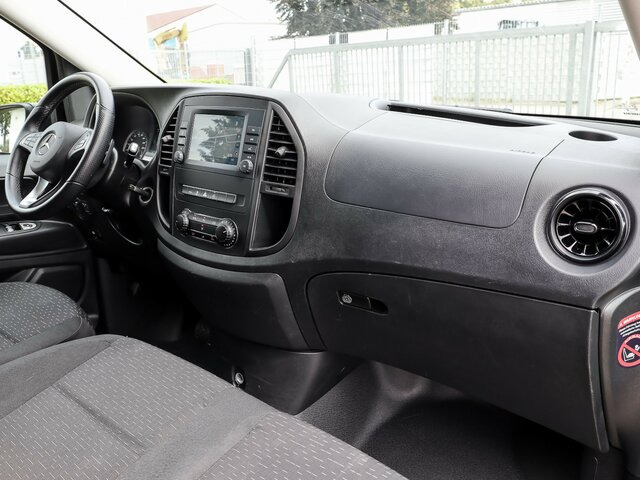 MERCEDES-BENZ Vito 116TourerPro ,Extralang,2xKlima,Kamera,AHK - Minibus, Transport de personnes: photos 4 MERCEDES-BENZ Vito 116TourerPro ,Extralang,2xKlima,Kamera,AHK - Minibus, Transport de personnes: photos 4