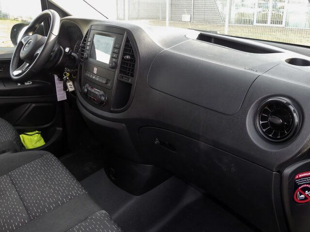 MERCEDES-BENZ Vito 116TourerPro ,Extralang,2xKlima,Kamera,AHK - Minibus, Transport de personnes: photos 4 MERCEDES-BENZ Vito 116TourerPro ,Extralang,2xKlima,Kamera,AHK - Minibus, Transport de personnes: photos 4