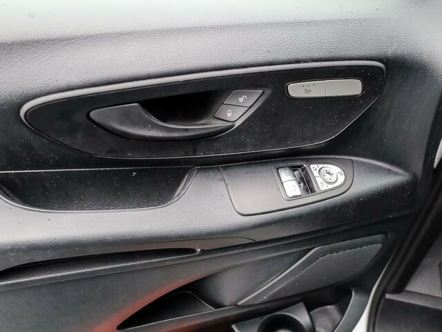 MERCEDES-BENZ Vito116CDI KA lang,Automatik,Klima,Tempomat... - Fourgonnette: photos 5 MERCEDES-BENZ Vito116CDI KA lang,Automatik,Klima,Tempomat... - Fourgonnette: photos 5