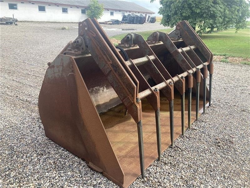 Kirk SILOSKOVL MED VOLVOBESLAG - Matériel d'ensilage: photos 5 Kirk SILOSKOVL MED VOLVOBESLAG - Matériel d'ensilage: photos 5