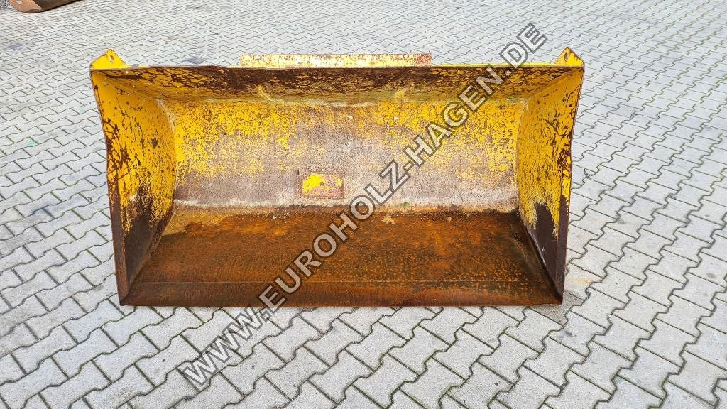 Frontschaufel Hanomag 6D 1900 mm Radladerschaufel - Godet pour Engins de chantier: photos 2 Frontschaufel Hanomag 6D 1900 mm Radladerschaufel - Godet pour Engins de chantier: photos 2