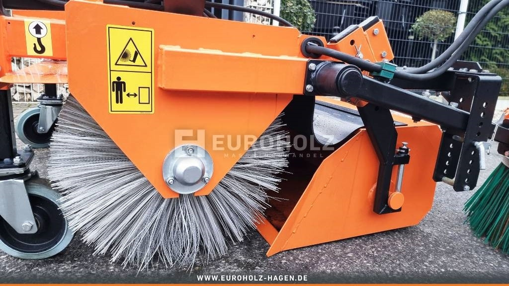 Brosse pour Véhicule de voirie/ Spécial neuf Kehrmaschine ZM 1400 für Radlader: photos 7
