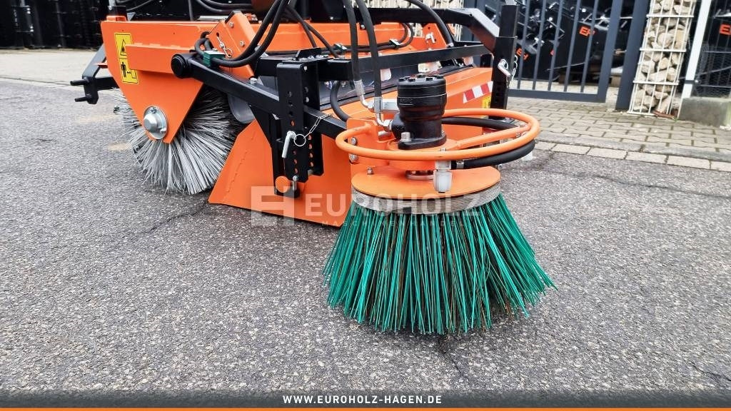 Brosse pour Véhicule de voirie/ Spécial neuf Kehrmaschine ZM 1400 für Radlader: photos 6