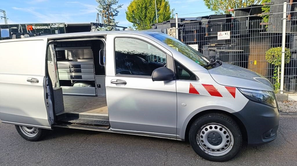 Fourgon grand volume Mercedes-Benz Vito 114 CDI Allrad-Werkstattschränke-Standheizung: photos 11