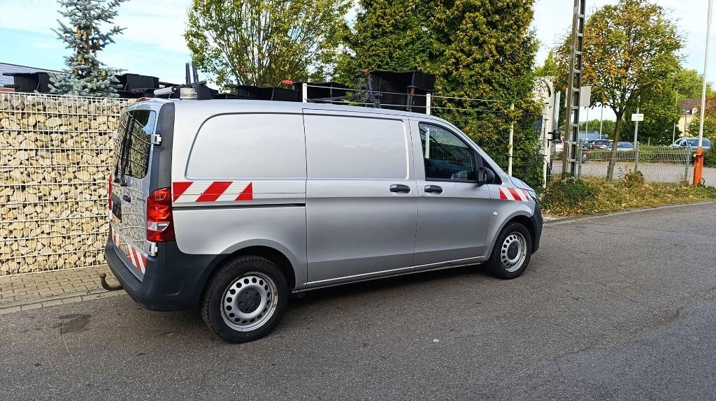 Fourgon grand volume Mercedes-Benz Vito 114 CDI Allrad-Werkstattschränke-Standheizung: photos 5