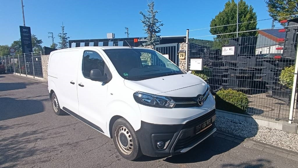 Toyota Proace 1.6 D, Transporter Kasten Schiebetür Klima - Fourgon grand volume: photos 2 Toyota Proace 1.6 D, Transporter Kasten Schiebetür Klima - Fourgon grand volume: photos 2