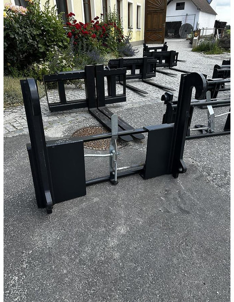 Big Adapter JCB Q-Fit passend zu Euro Aufnahme - Accessoire: photos 1 Big Adapter JCB Q-Fit passend zu Euro Aufnahme - Accessoire: photos 1