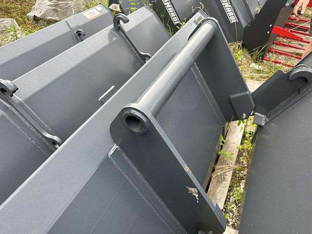 Big Schwergutschaufel 200 cm mit Bobcat Teleskoplader Aufnahme - Accessoire: photos 2 Big Schwergutschaufel 200 cm mit Bobcat Teleskoplader Aufnahme - Accessoire: photos 2