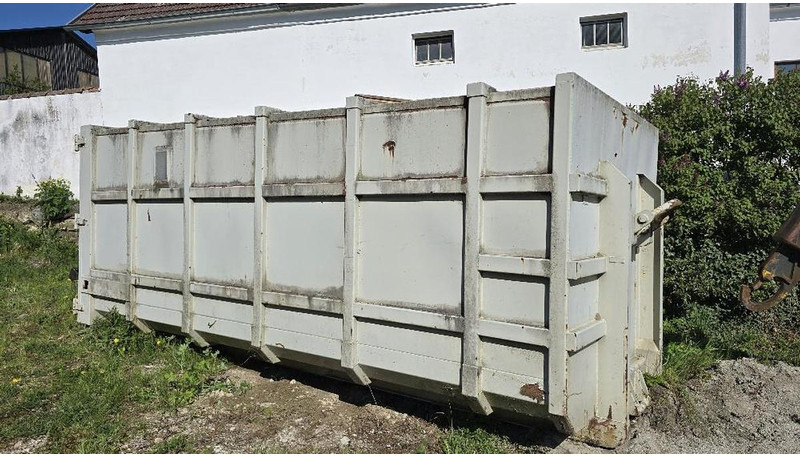 Big Hakenliftcontainer mit 5000 l Tank - Cuve de stockage: photos 1 Big Hakenliftcontainer mit 5000 l Tank - Cuve de stockage: photos 1