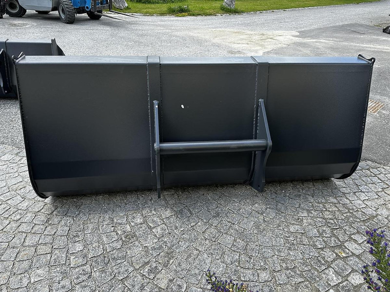 Big Volumenschaufel 250cm mit Manitou Aufnahme - Godet: photos 3 Big Volumenschaufel 250cm mit Manitou Aufnahme - Godet: photos 3