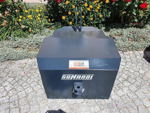 Frontgewicht 1000 kg - Contrepoids: photos 1 Frontgewicht 1000 kg - Contrepoids: photos 1