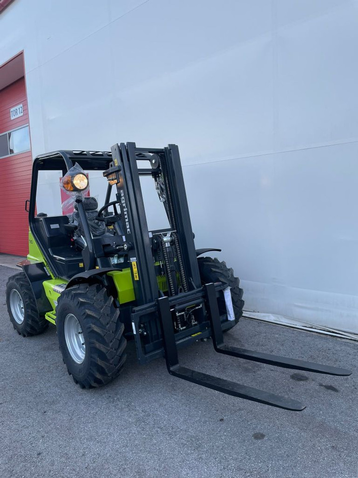 Agrimac TW25 - Chariot tout terrain: photos 3 Agrimac TW25 - Chariot tout terrain: photos 3