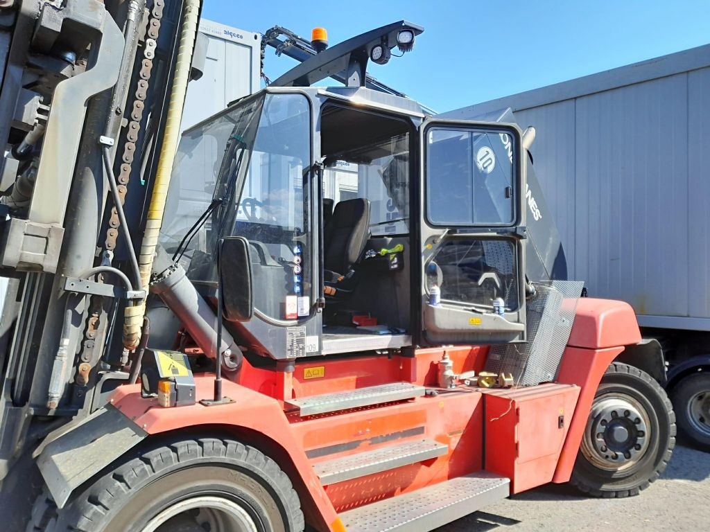 Konecranes 12-1200B - Chariot élévateur diesel: photos 1 Konecranes 12-1200B - Chariot élévateur diesel: photos 1