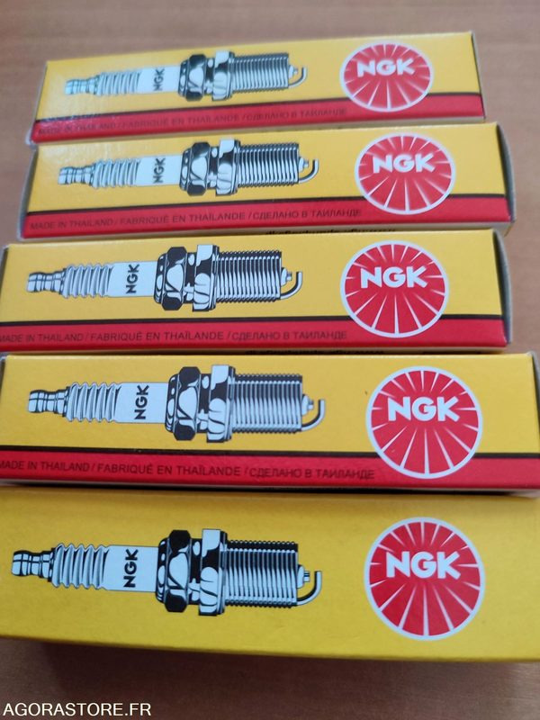 5 bougies NGK 3365 pour matériel espaces verts - Matériel de jardinage: photos 1 5 bougies NGK 3365 pour matériel espaces verts - Matériel de jardinage: photos 1