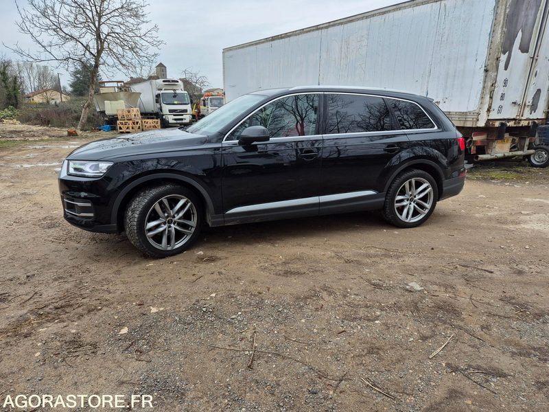 AUDI Q7 V6 5 places - 2018 - 170 000km - SUV: photos 4 AUDI Q7 V6 5 places - 2018 - 170 000km - SUV: photos 4