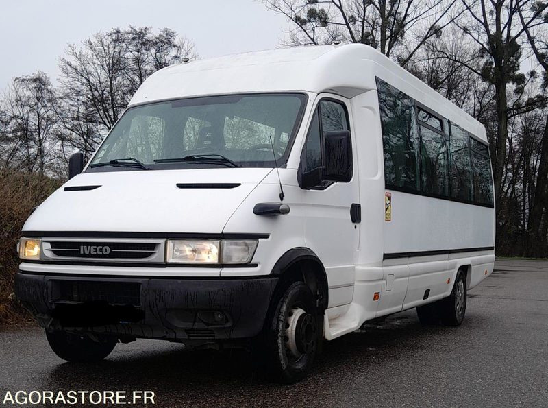 Autocar iveco wing 28places - Autocar: photos 1 Autocar iveco wing 28places - Autocar: photos 1