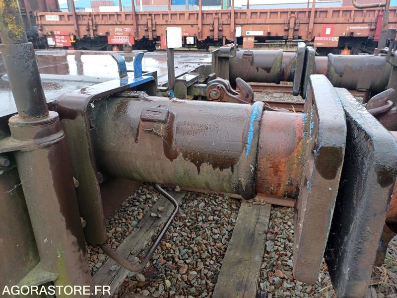 Wagon plat intermodal type Sggnss – modèle 6432B0-4, 72 pieds - 2003 (ref 1173) - Autre matériel: photos 5 Wagon plat intermodal type Sggnss – modèle 6432B0-4, 72 pieds - 2003 (ref 1173) - Autre matériel: photos 5