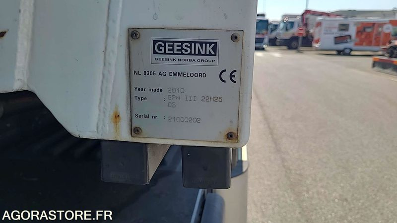 BB 817 DM - RENAULT PREMIUM 340 - 265653KM - 2010 - Benne à ordures ménagères: photos 5 BB 817 DM - RENAULT PREMIUM 340 - 265653KM - 2010 - Benne à ordures ménagères: photos 5