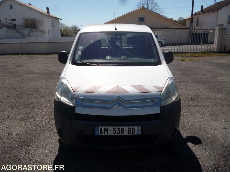 BERLINGO 1.6HDI 3 PLACES - Fourgonnette: photos 1 BERLINGO 1.6HDI 3 PLACES - Fourgonnette: photos 1