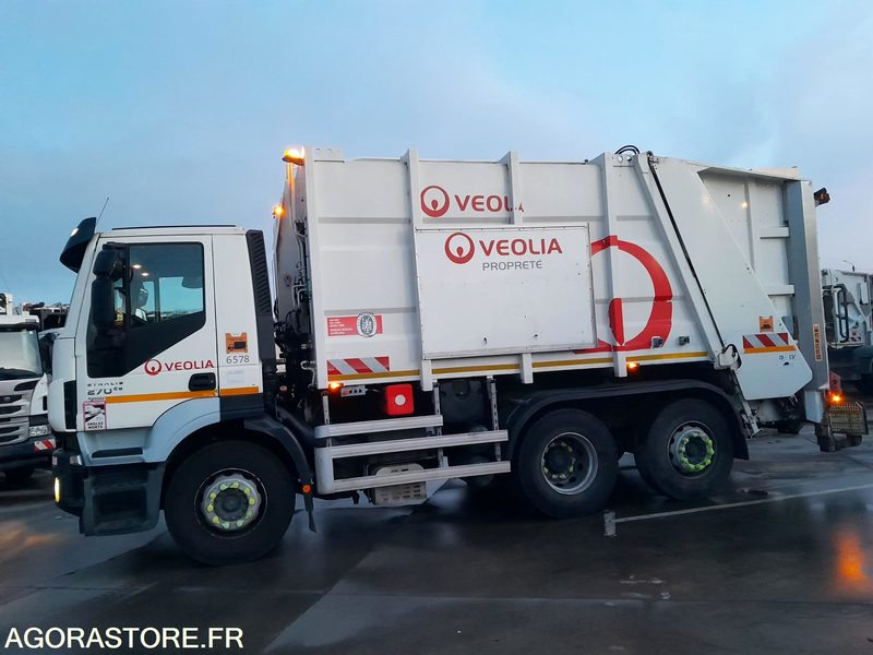 BOM 26T GNC IVECO - 2016 / 84090 KM (6578- VPIDF -66ICAM571X) - Benne à ordures ménagères: photos 2 BOM 26T GNC IVECO - 2016 / 84090 KM (6578- VPIDF -66ICAM571X) - Benne à ordures ménagères: photos 2