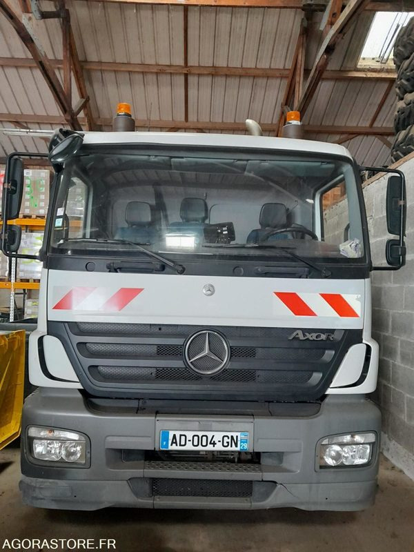 BOM MERCEDES AXOR 267385 kms 2009 - Benne à ordures ménagères: photos 1 BOM MERCEDES AXOR 267385 kms 2009 - Benne à ordures ménagères: photos 1