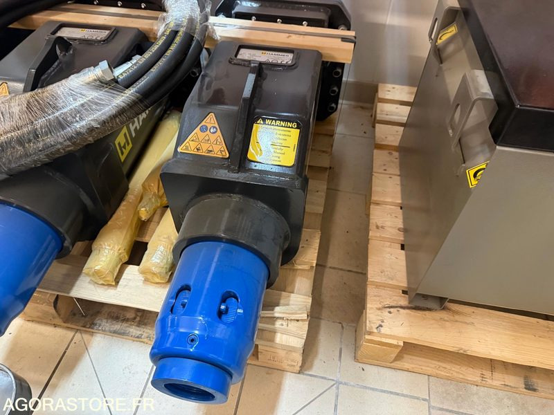 BRH HAMMER SB 300 Pelles de 4.5T - 8.5T NEUF - Marteau hydraulique: photos 1 BRH HAMMER SB 300 Pelles de 4.5T - 8.5T NEUF - Marteau hydraulique: photos 1