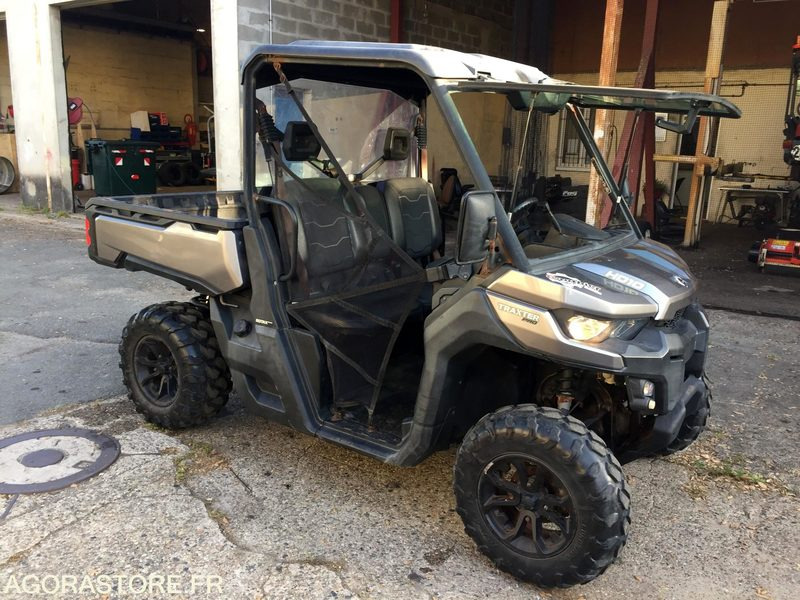 CAN-AM TRAXTER - Utilitaire benne: photos 1 CAN-AM TRAXTER - Utilitaire benne: photos 1