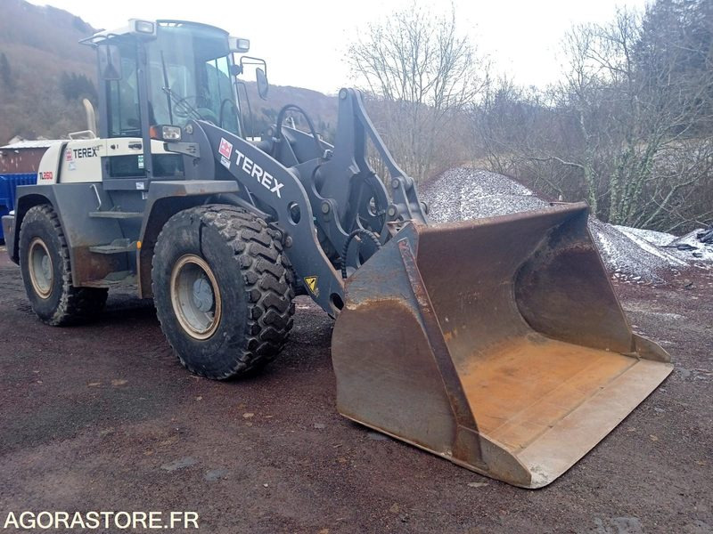 CHARGEUSE TEREX TL260 - Chargeuse: photos 2 CHARGEUSE TEREX TL260 - Chargeuse: photos 2