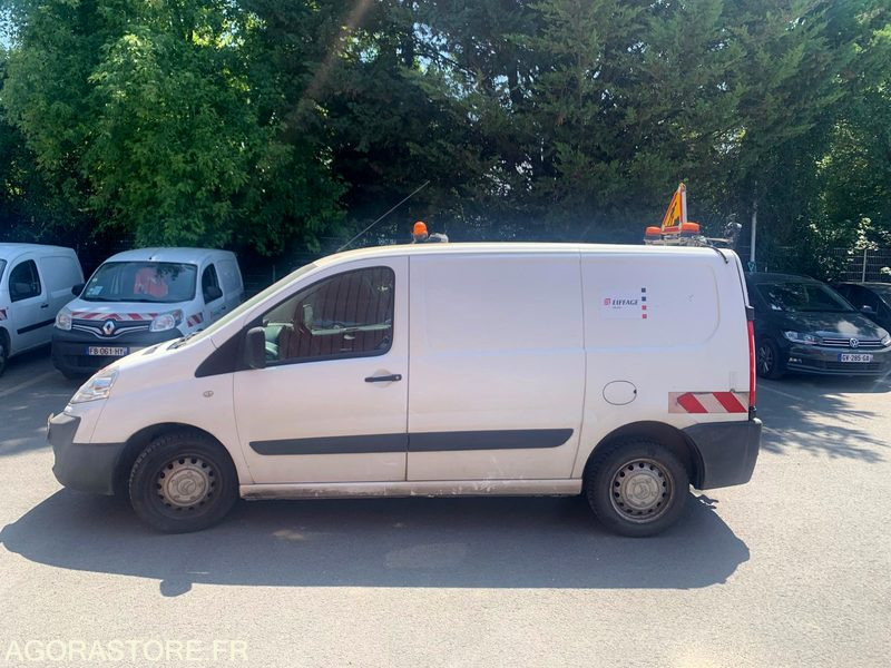 CITROEN JUMPY - 2014 / 264591 KM (DL-937-BP) (MVU217) - Fourgon utilitaire: photos 1 CITROEN JUMPY - 2014 / 264591 KM (DL-937-BP) (MVU217) - Fourgon utilitaire: photos 1